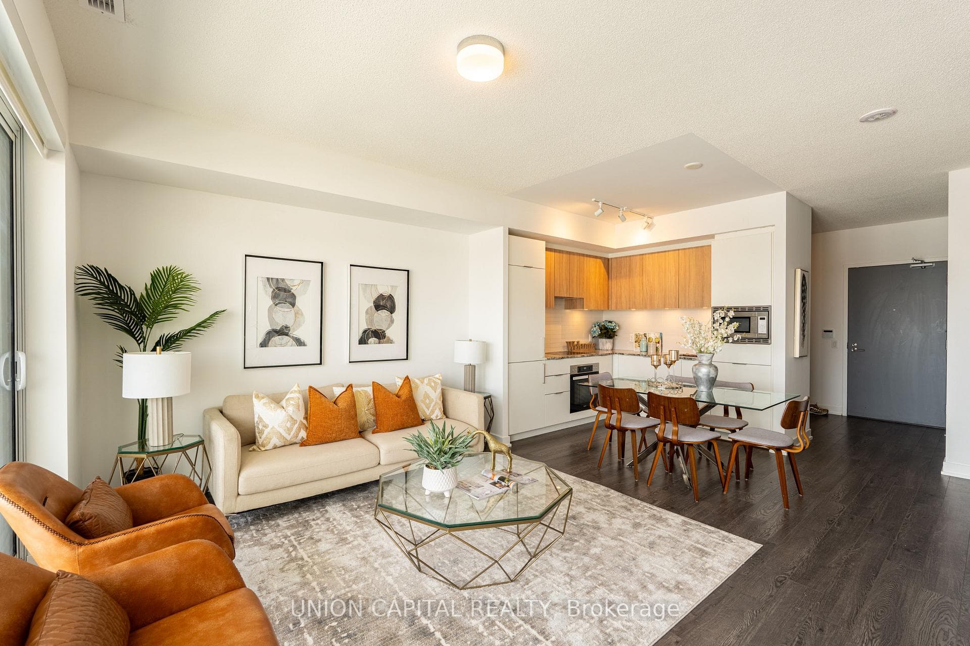 50 O'neill Road Unit 513, Don Mills / Parkwoods / Victoria Village, ON M3C 0H1 - Photo 1