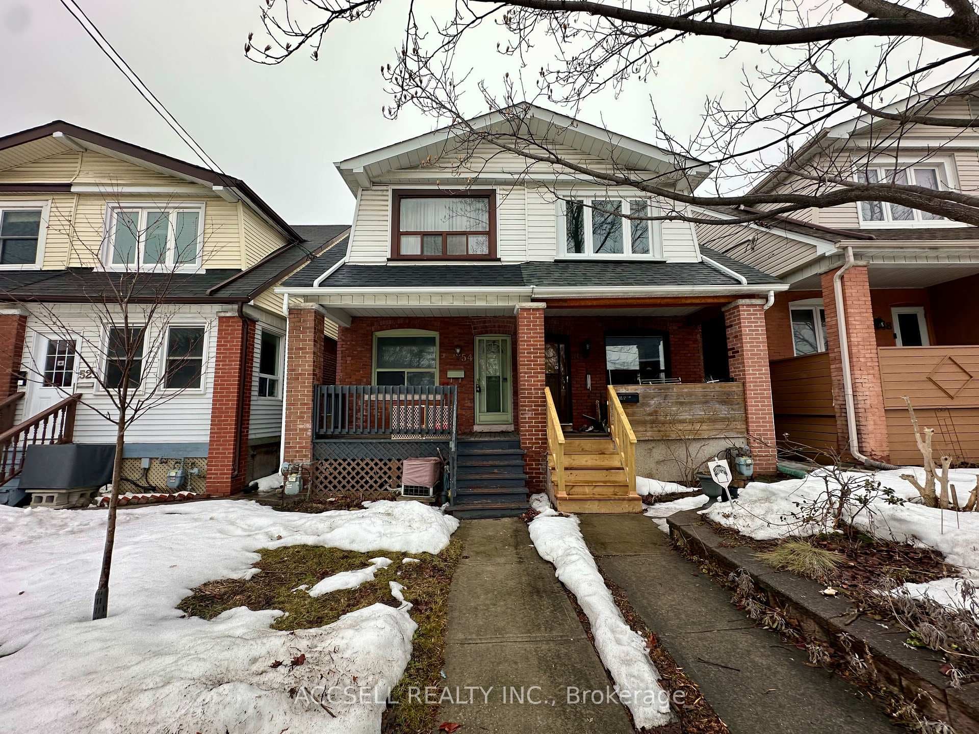 54 Chatham Avenue, Riverdale / Leslieville, ON M4J 1K6 - Photo 1