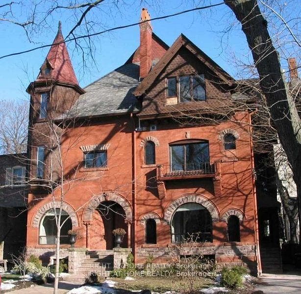 175 Madison Avenue, Annex / Yorkville / Summerhill, ON M5R 2S6 - Photo 1