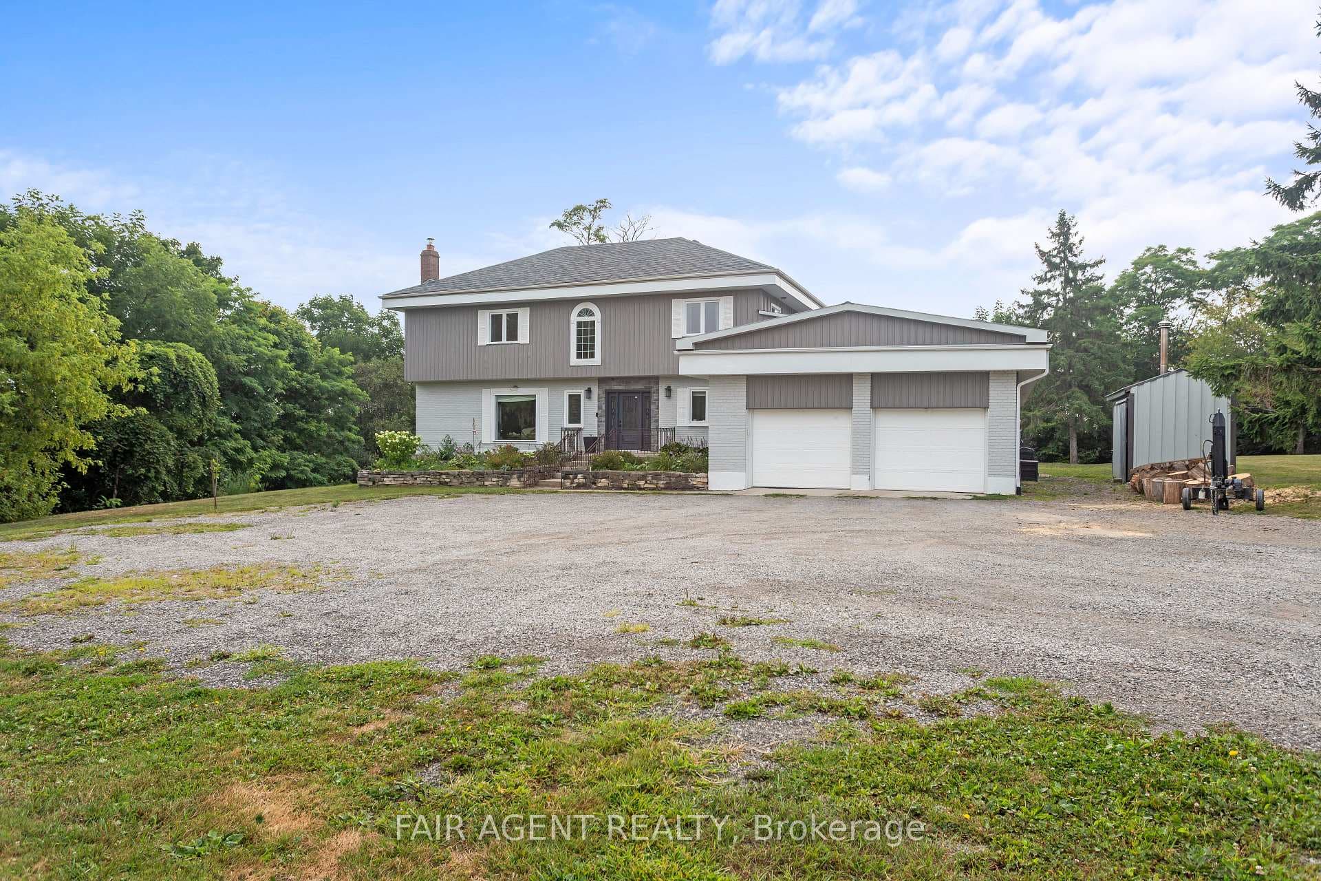 4484 AUSABLE Drive, North Middlesex