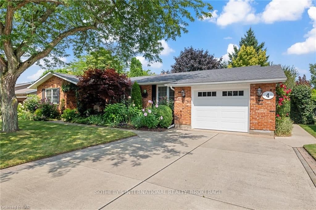 4 UPPER CANADA Drive, Niagara-on-the-Lake, ON L0S 1J0 - Photo 1