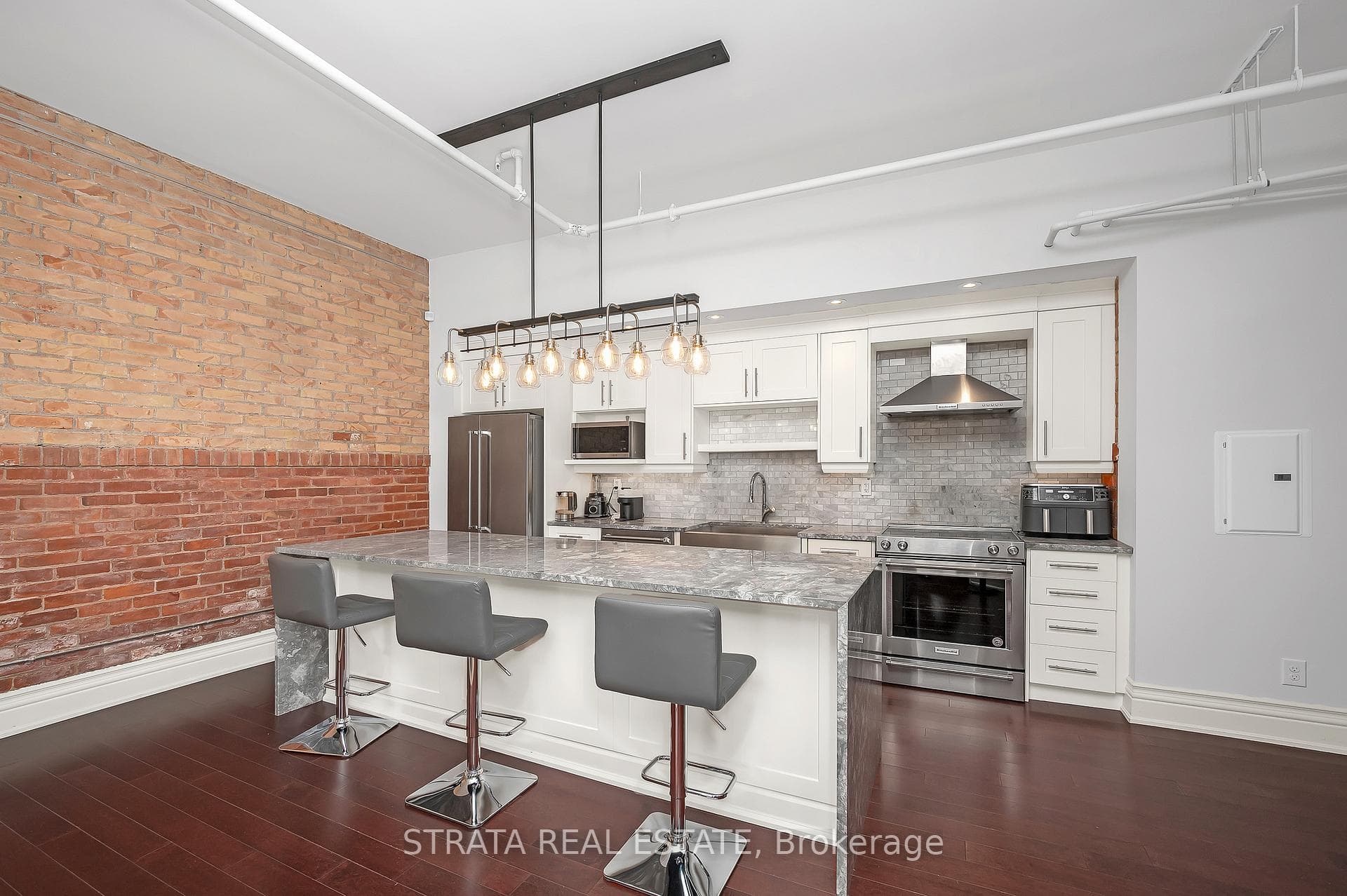 200 Stinson Street Unit 107, Hamilton, ON L8N 4J5 - Photo 1