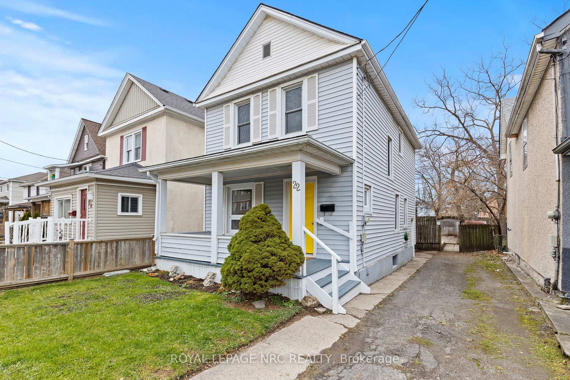 22 Denistoun Street, Welland, ON L3C 1T9 - Photo 1