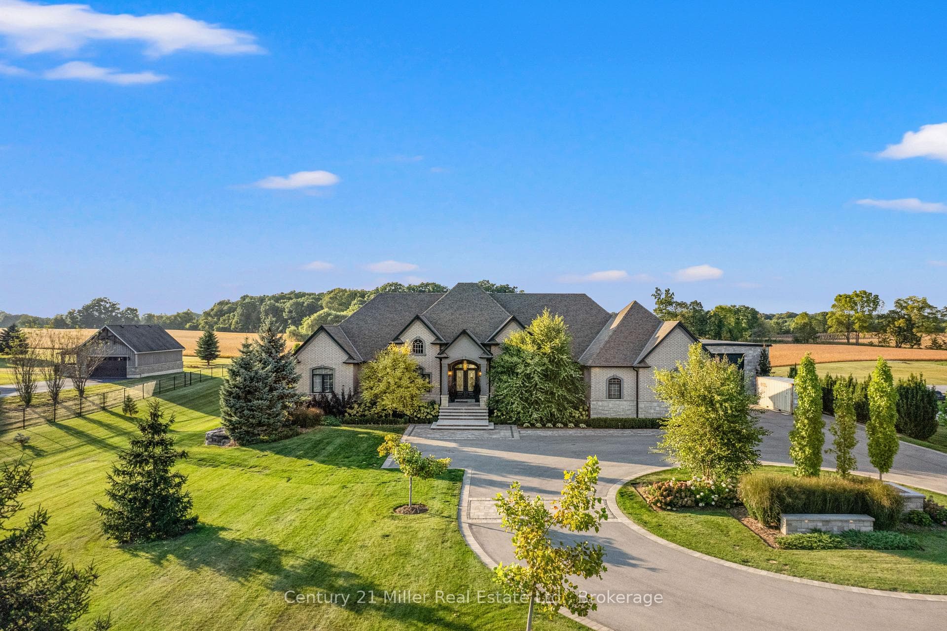 214 Jerseyville Road, Brantford, ON N3T 5M1 - Photo 1