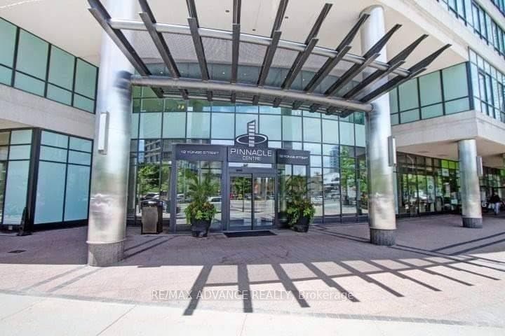 12 Yonge Street Unit 1805, Toronto C01