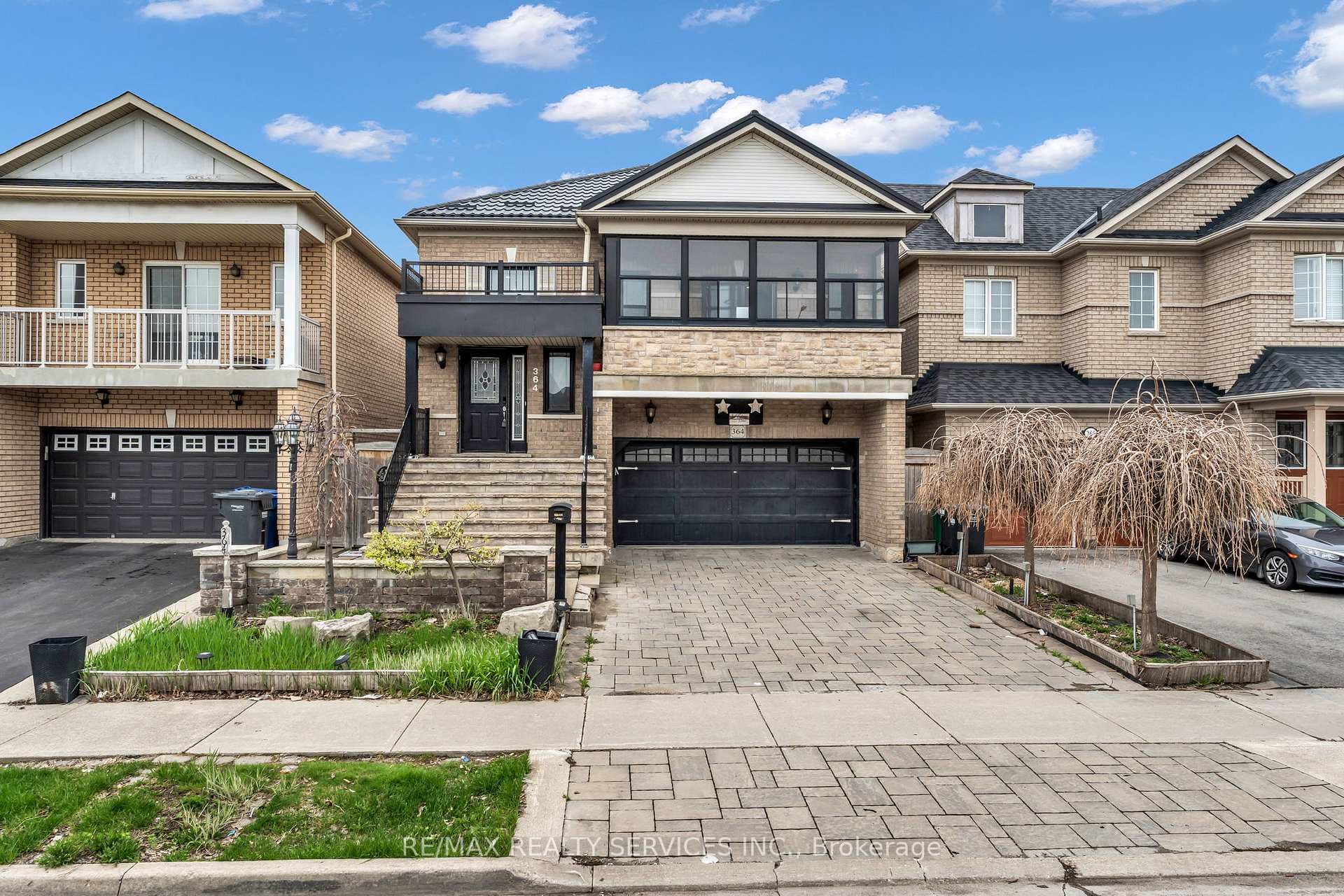364 Queen Mary Drive, Brampton, ON L7A 3T1 - Photo 1