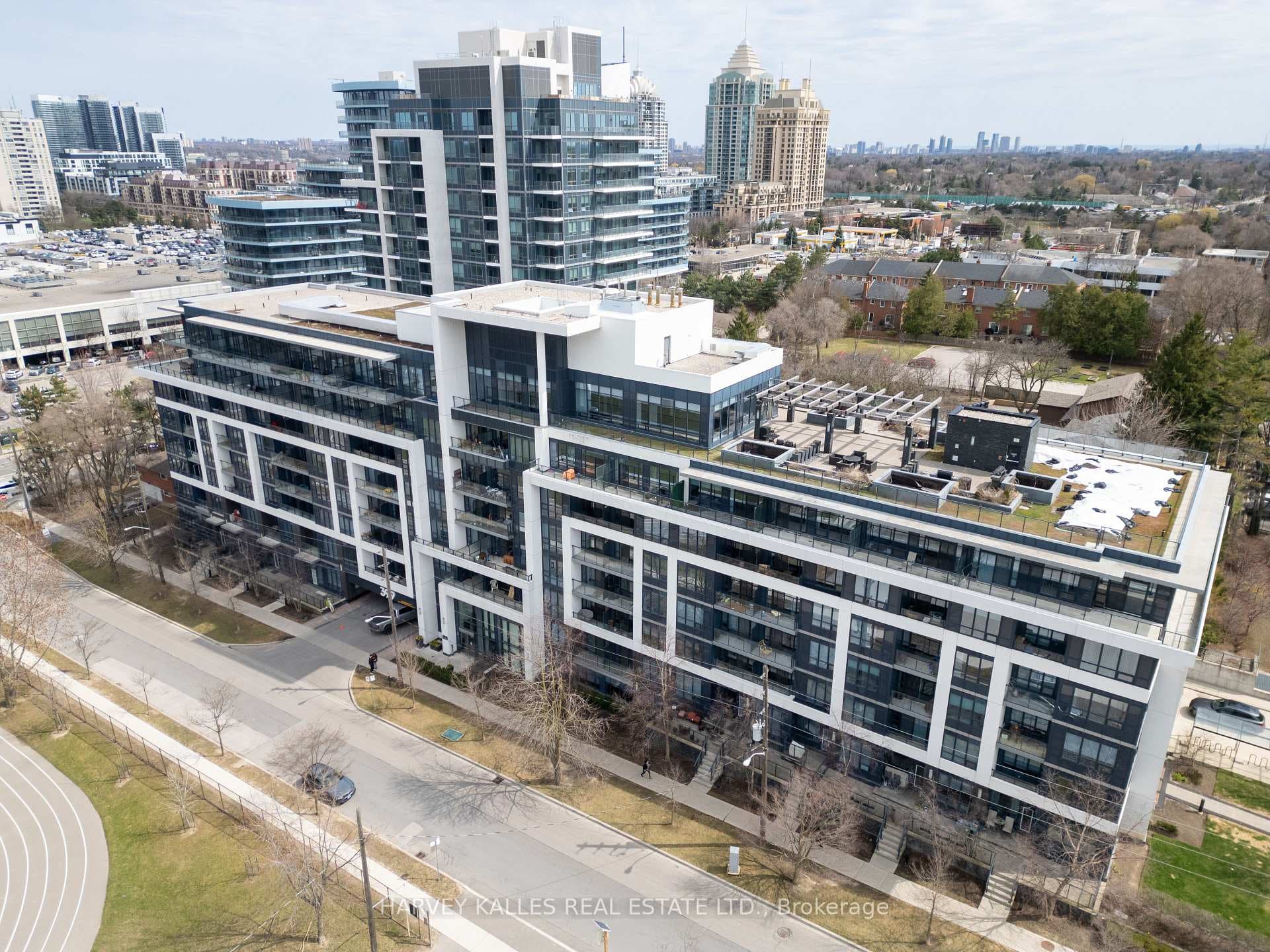 399 Spring Garden Avenue Unit 402, Willowdale / Newtonbrook, ON M2N 3H6 - Photo 1