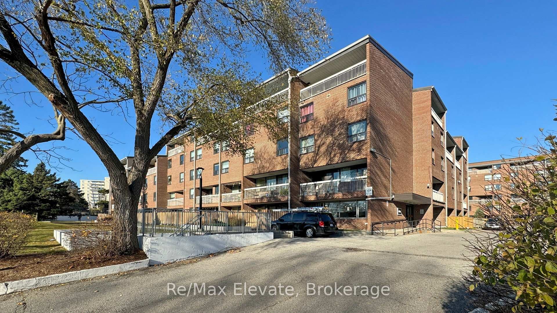 4060 Lawrence Avenue Unit 204, Rouge / Port Union / Malvern, ON M1E 4V4 - Photo 1