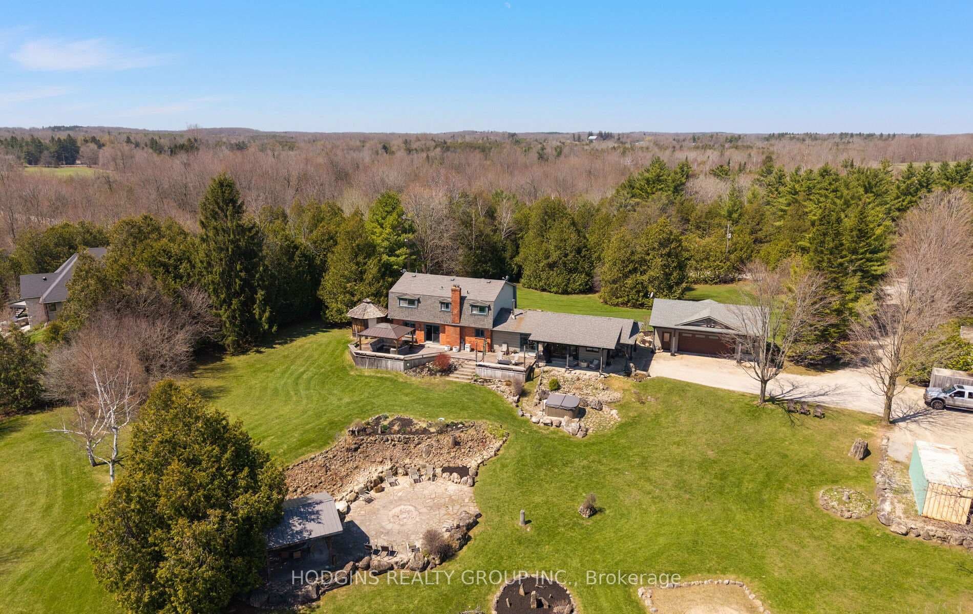 5136 15 Side Road, Milton