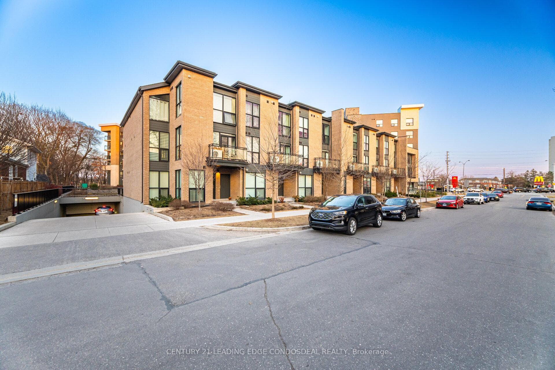 1 Falaise Road Unit 424, Rouge / Port Union / Malvern, ON M1E 0B9 - Photo 1
