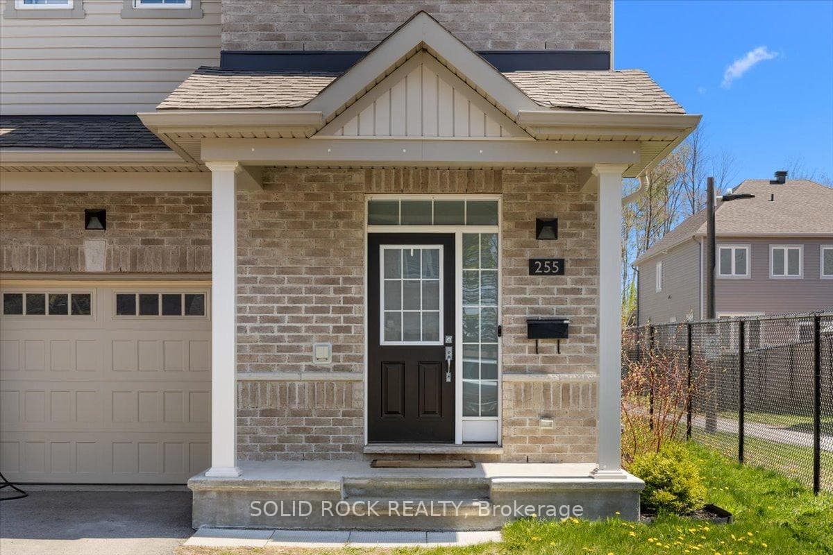 255 Trailsedge Way, Orleans - Convent Glen and Area