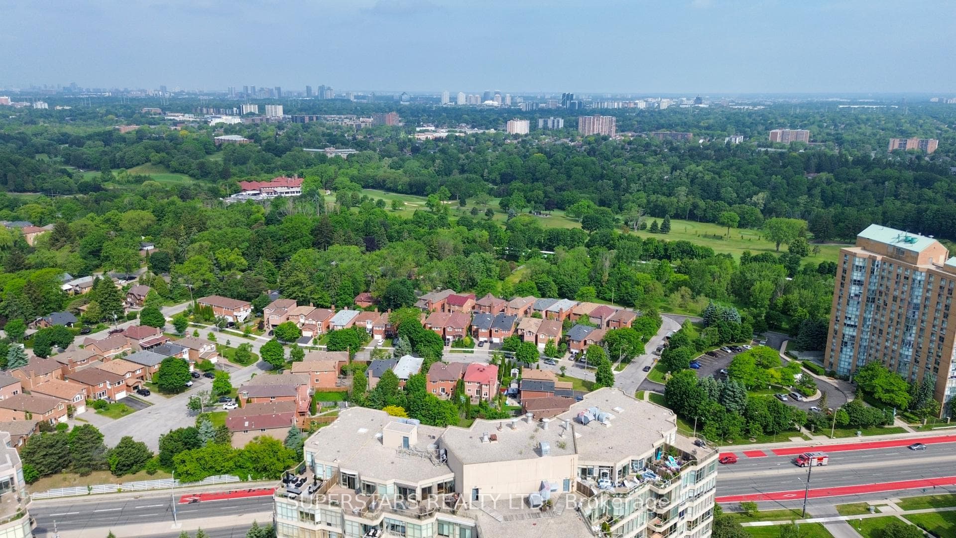 20 Guildwood Parkway Unit PH14, Scarborough Town Centre, ON M1E 5B6 - Photo 1