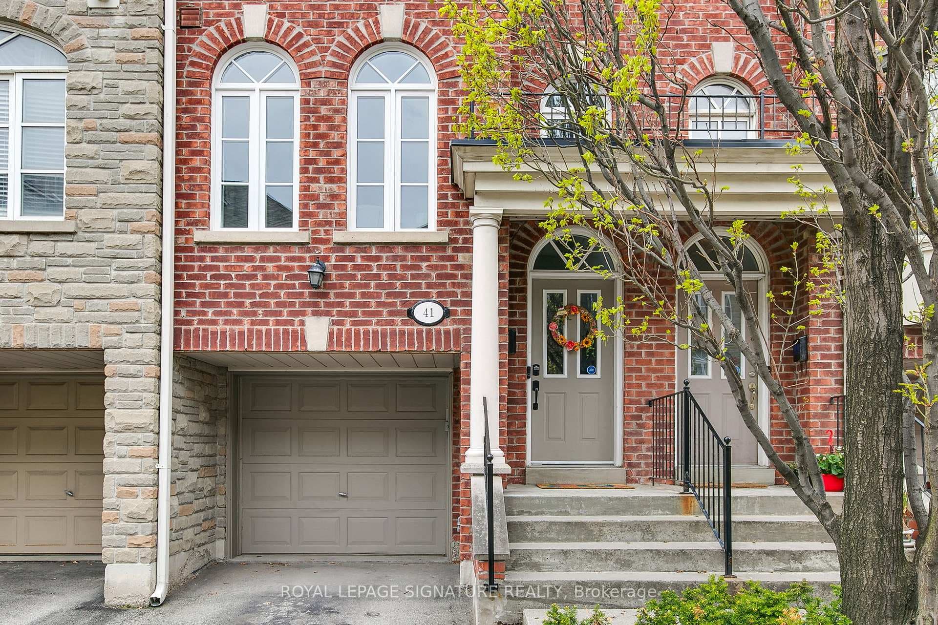 41 San Remo Terrace, Liberty Village / Parkdale / South Parkdale, ON M8Z 6C6 - Photo 1