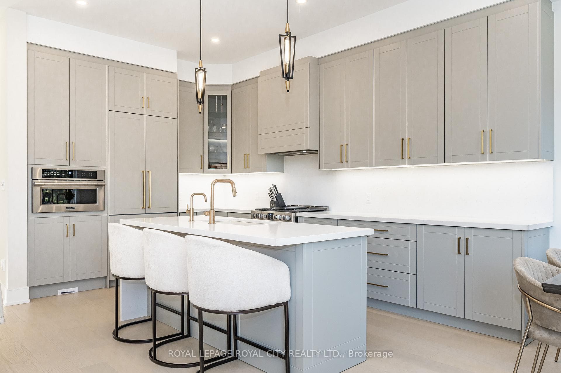 14 Stanley Street, Guelph, ON N1H 1L5 - Photo 1