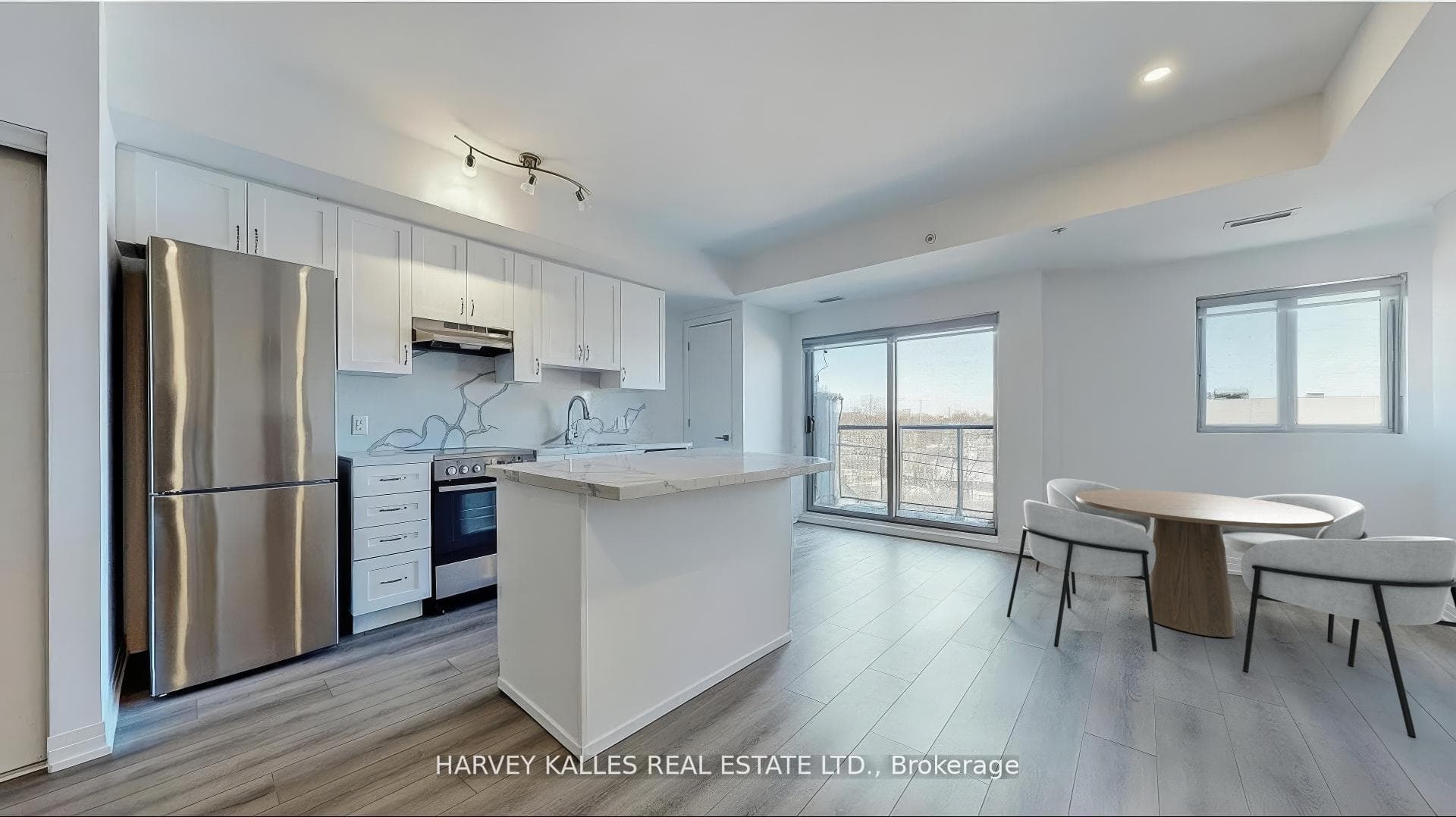 408 Browns Line Unit 310, Liberty Village / Parkdale / South Parkdale, ON M8W 0C3 - Photo 1