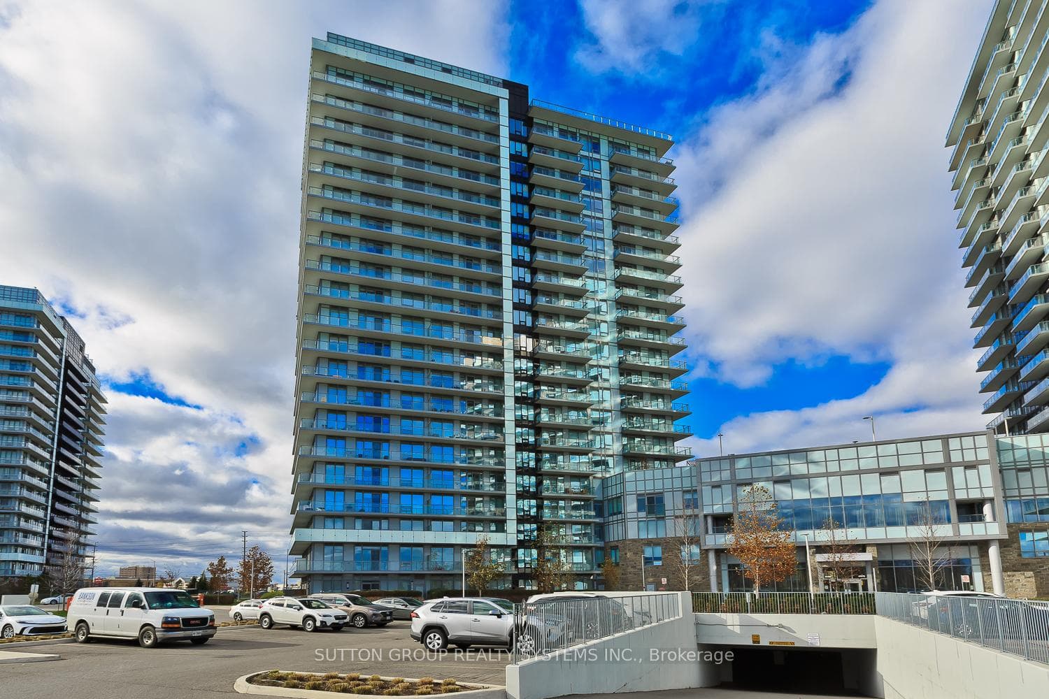 4655 Metcalfe Avenue Unit 1409, Mississauga, ON L5M 0Z7 - Photo 1