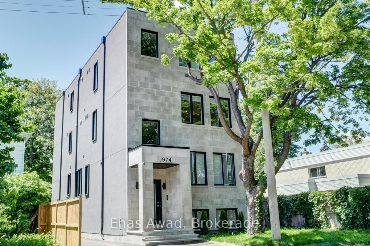 974 Hooper Street Unit B, Carlington - Central Park