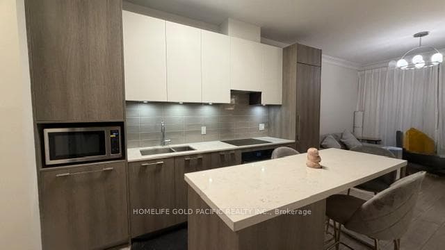 38 Water Walk Drive Unit 731, Markham