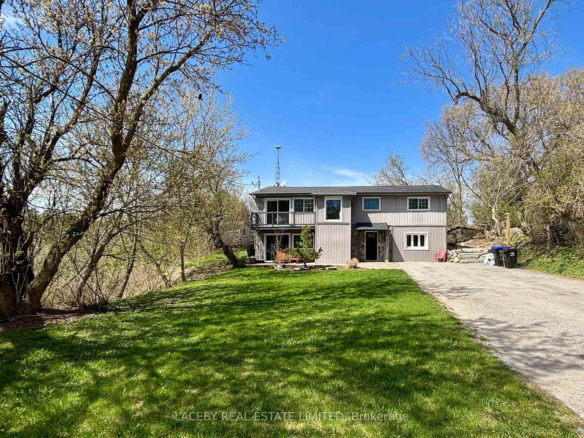 4404 10th Line, Bradford West Gwillimbury, ON L3Z 3L6 - Photo 1