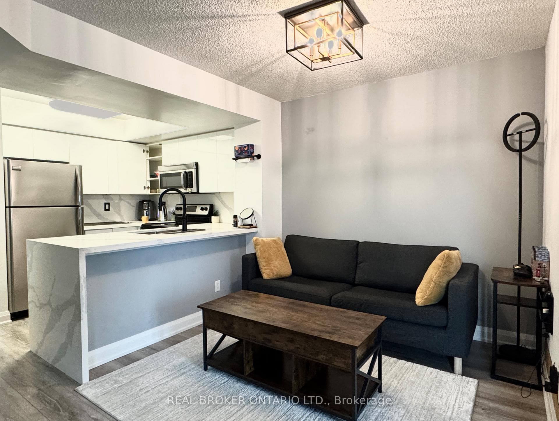 28 Harrison Garden Boulevard Unit 1203, Willowdale / Newtonbrook, ON M2N 7B5 - Photo 1
