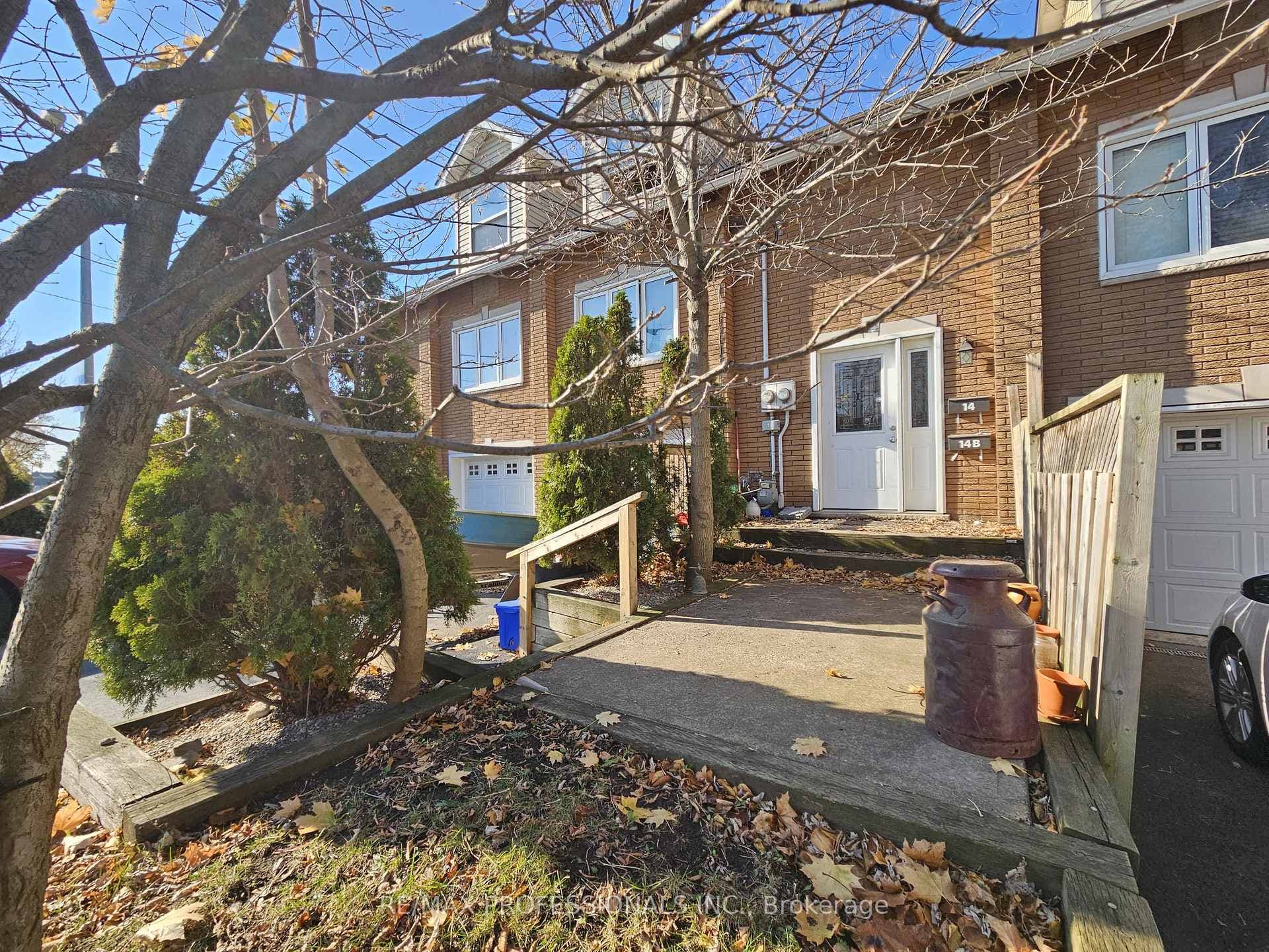 14 Erie Street, Port Colborne, ON L3K 4L7 - Photo 1