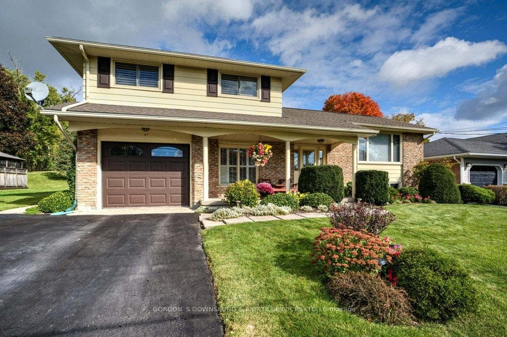 17 Philip Street, Prince Edward County, ON K0K 2T0 - Photo 1