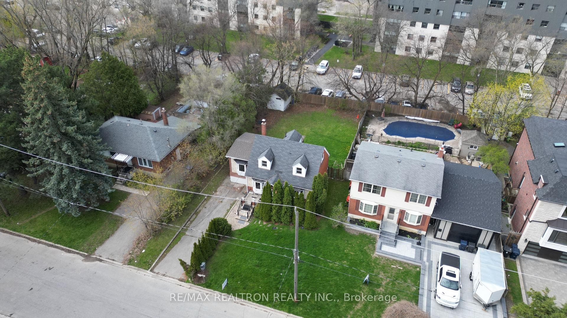 47 Dromore Crescent, Thornhill / Willowdale, ON M2R 2H4 - Photo 1