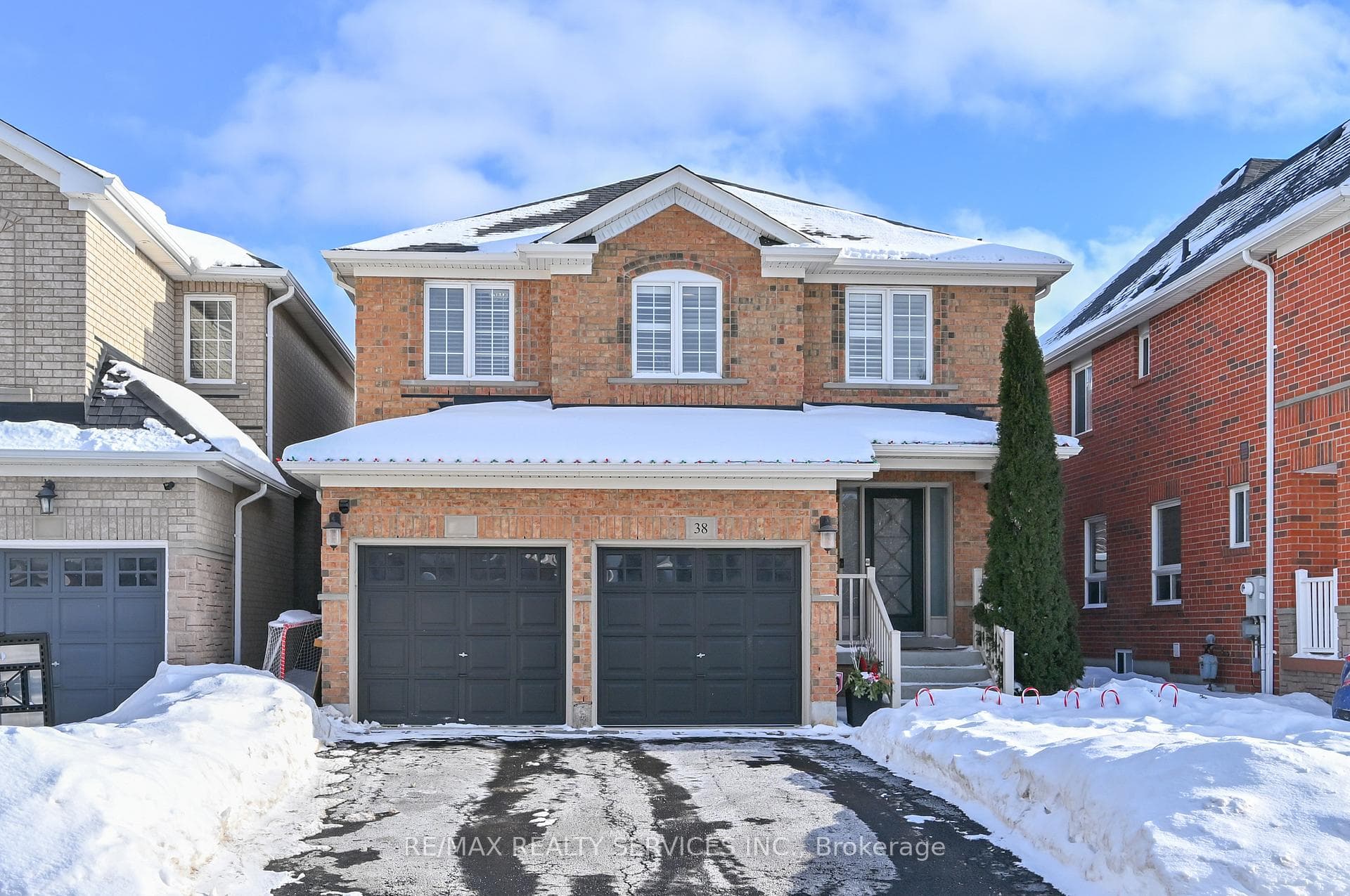38 Tawnberry Circle, Brampton