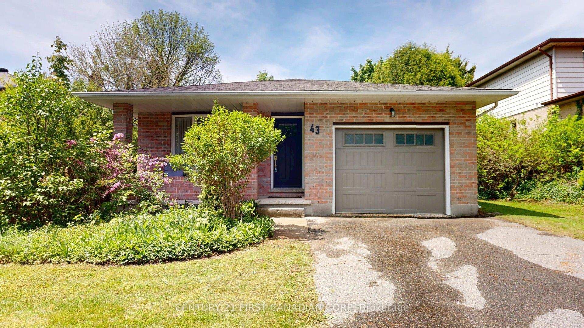 43 Walmer Gardens, London North, ON N6G 4H5 - Photo 1