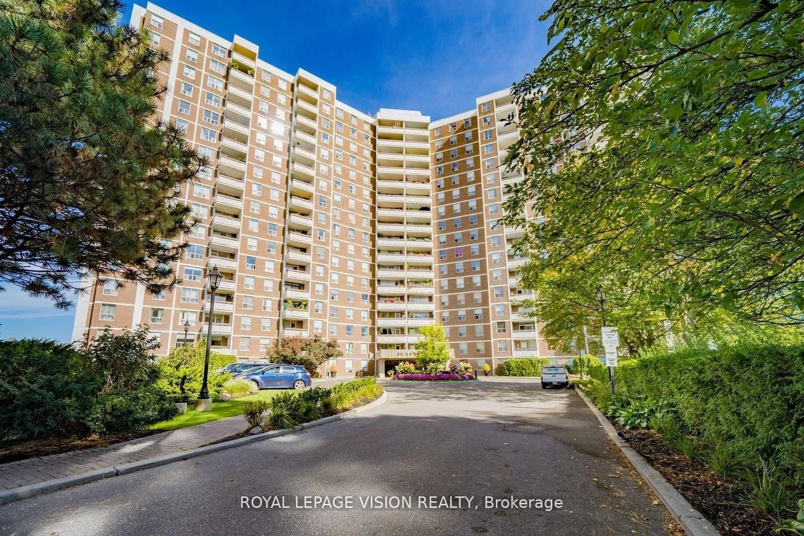 20 Edgecliff Golfway Unit 1202, Flemingdon Park / Don Mills, ON M3C 3A4 - Photo 1