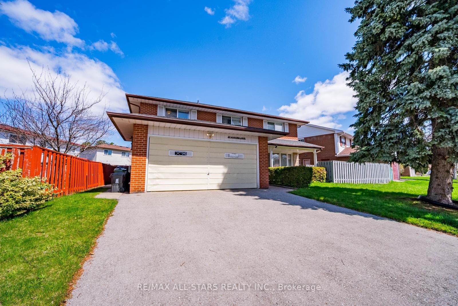 57 Gloxinia Crescent, Scarborough Village / Eglinton East, ON M1W 2C5 - Photo 1