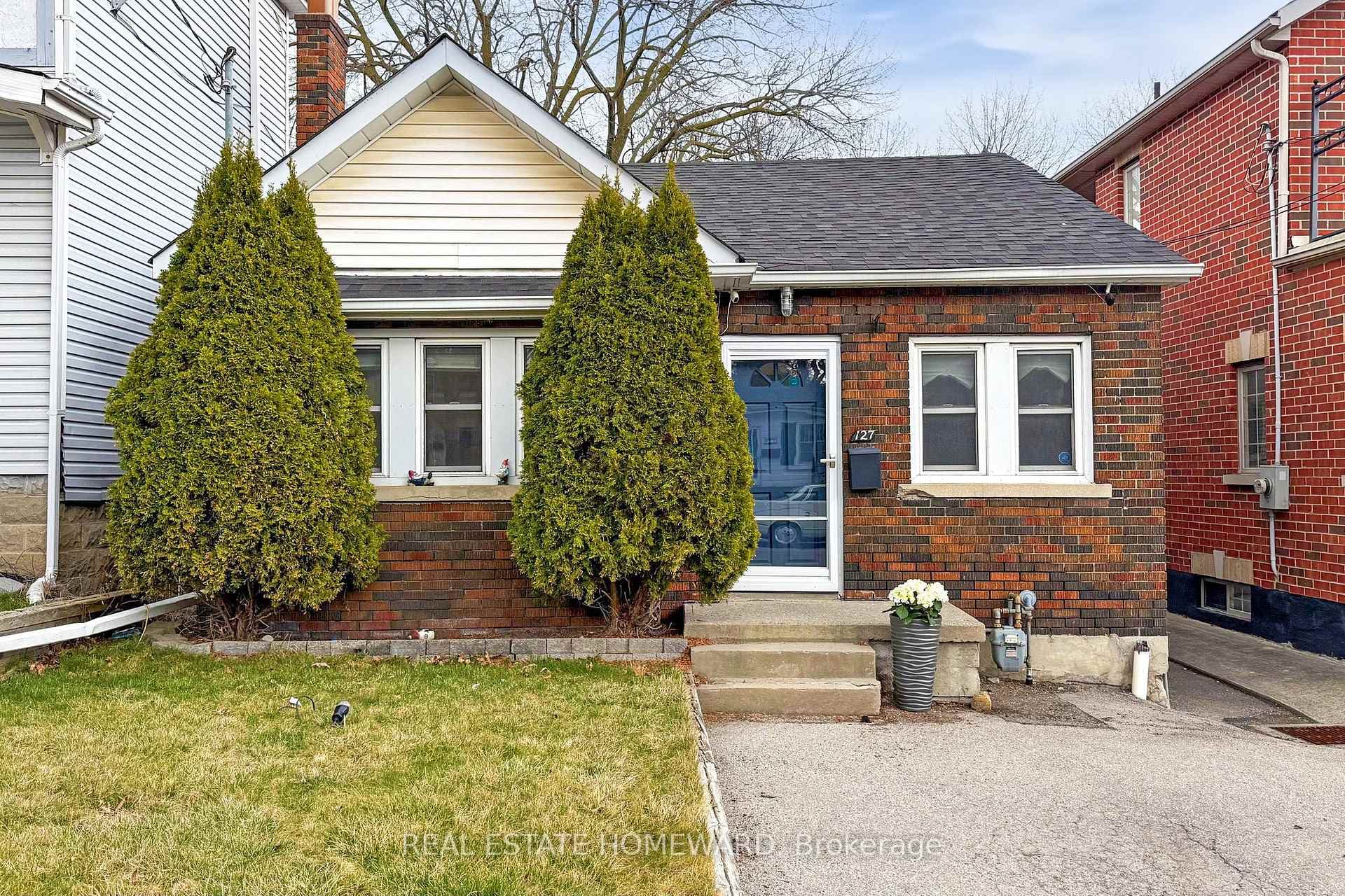 127 Kalmar Avenue, Birch Cliff / Cliffside, ON M1N 3G6 - Photo 1