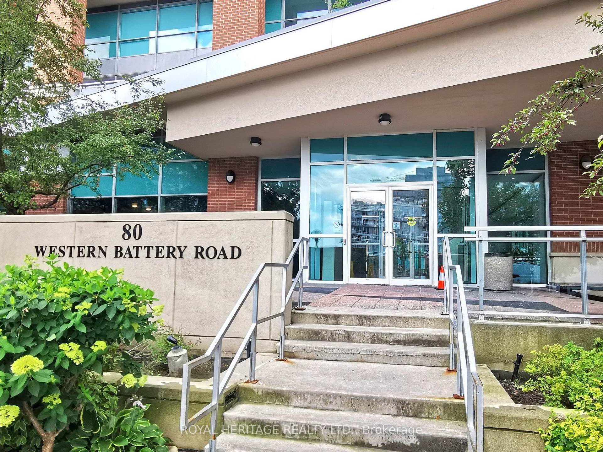 80 Western Battery Road Unit 2102, Toronto C01