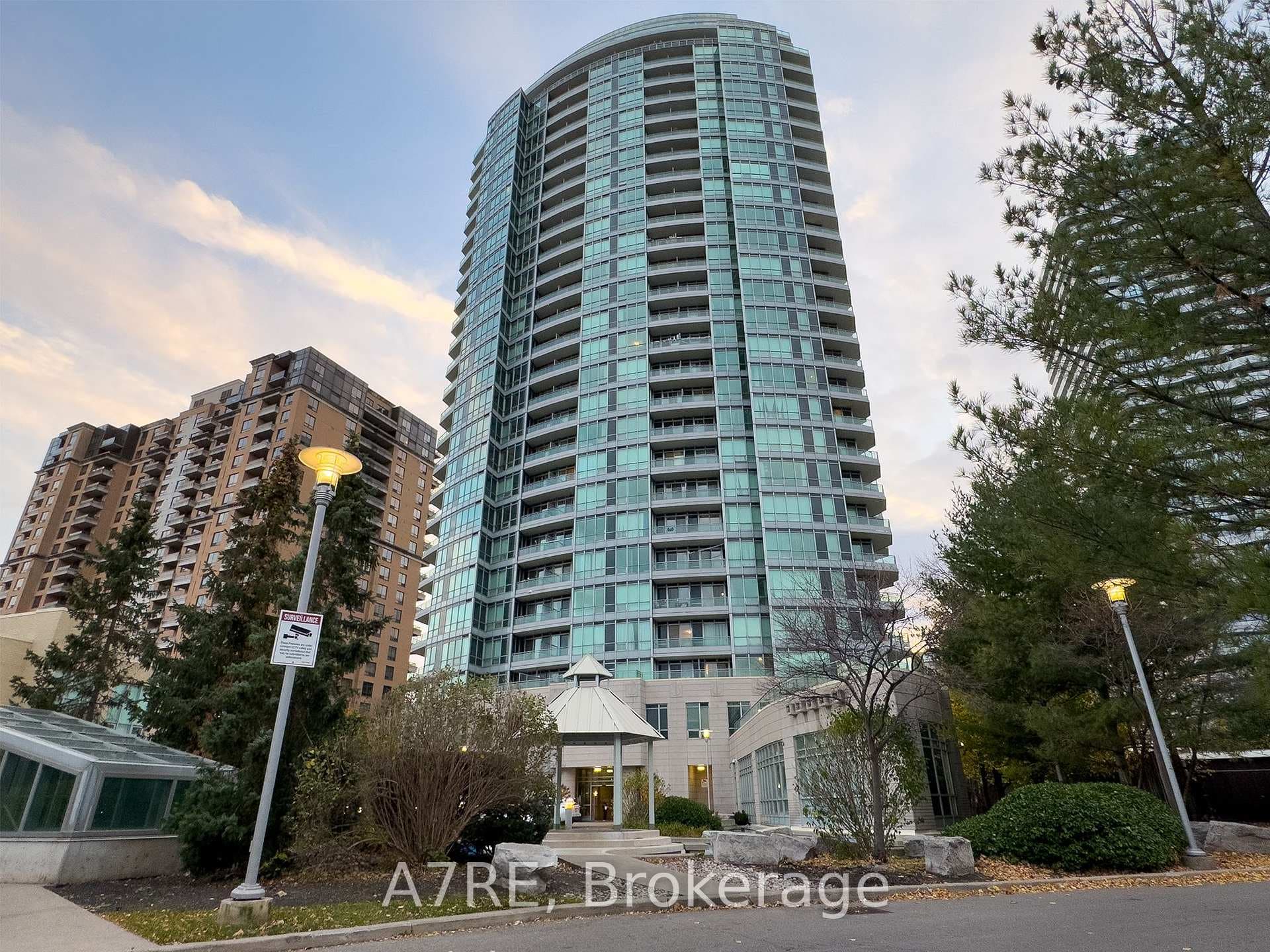 60 Byng Avenue Unit 2508, Willowdale / Newtonbrook, ON M2N 7K3 - Photo 1