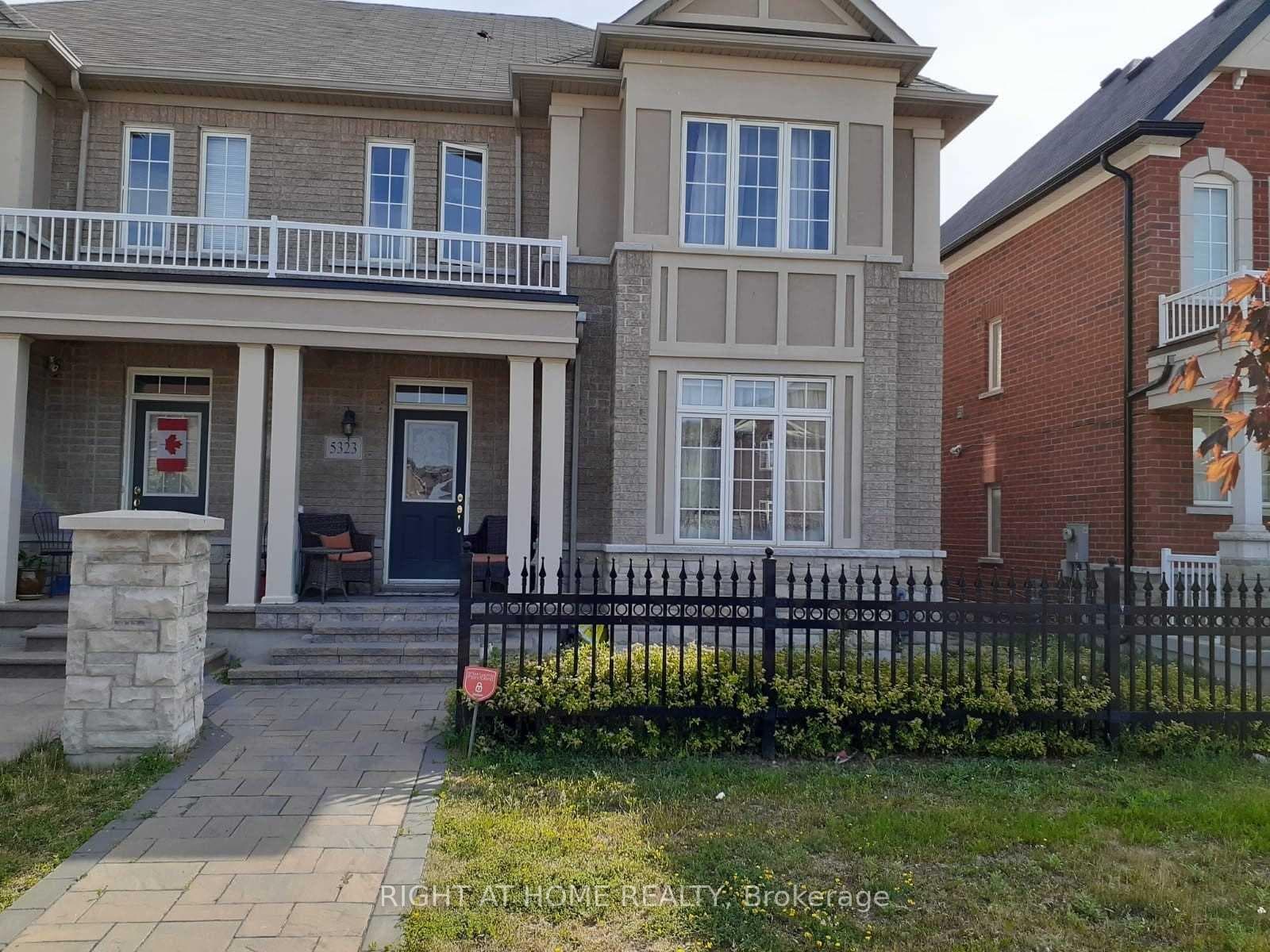 5323 Tenth Line W Street, Mississauga, ON L5M 0V8 - Photo 1