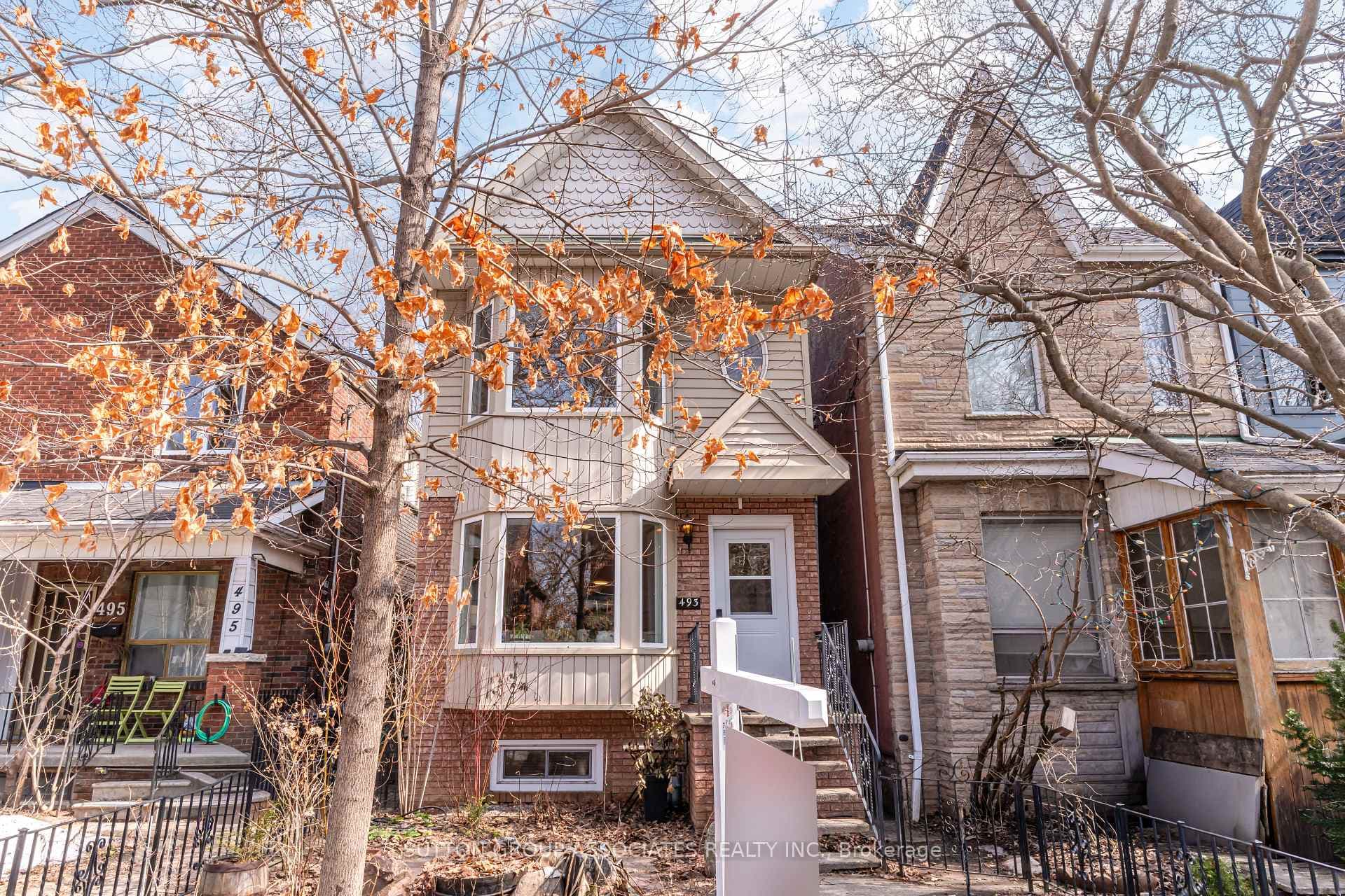 493 Clinton Street, Annex / Yorkville / Summerhill, ON M6G 2Z3 - Photo 1