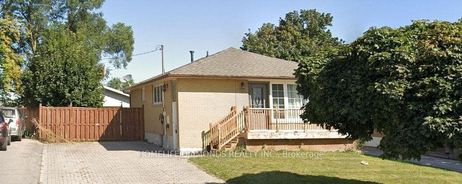 87 Raylawn Crescent Unit UPPER, Halton Hills, ON L7G 4M6 - Photo 1