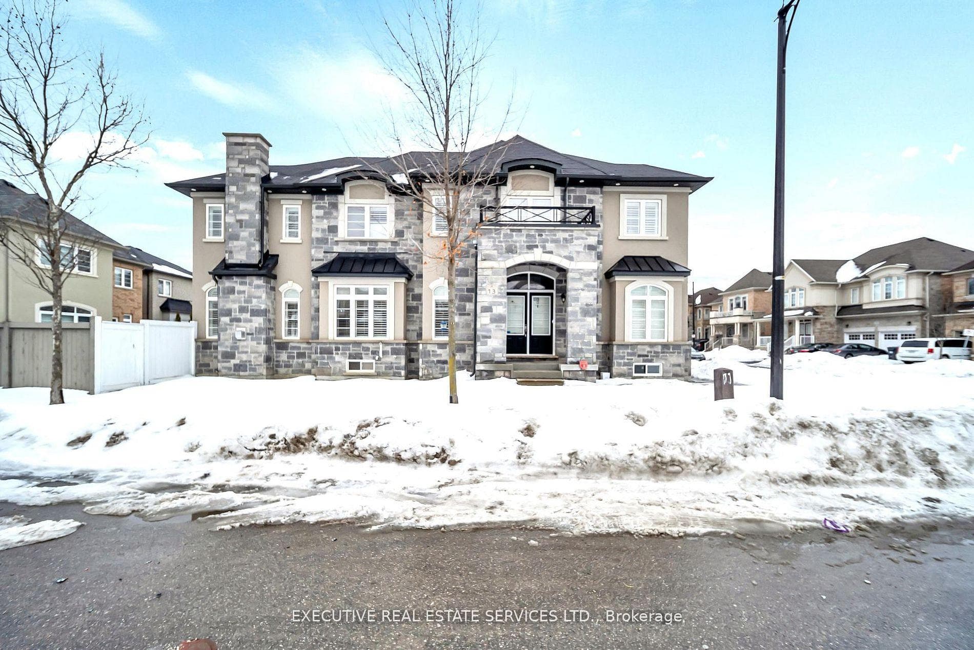 13 Masken Circle, Brampton