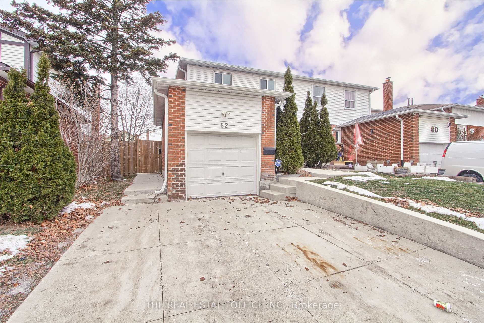 62 Radford Drive, Brampton, ON L6V 2Y9 - Photo 1