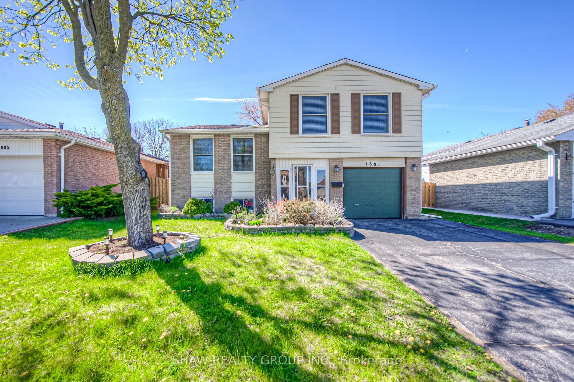 1881 Earlwood Drive, Cambridge