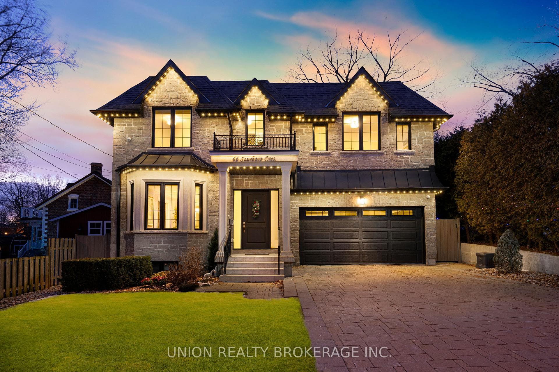 44 Scarboro Crescent, Scarborough Town Centre, ON M1M 2J4 - Photo 1