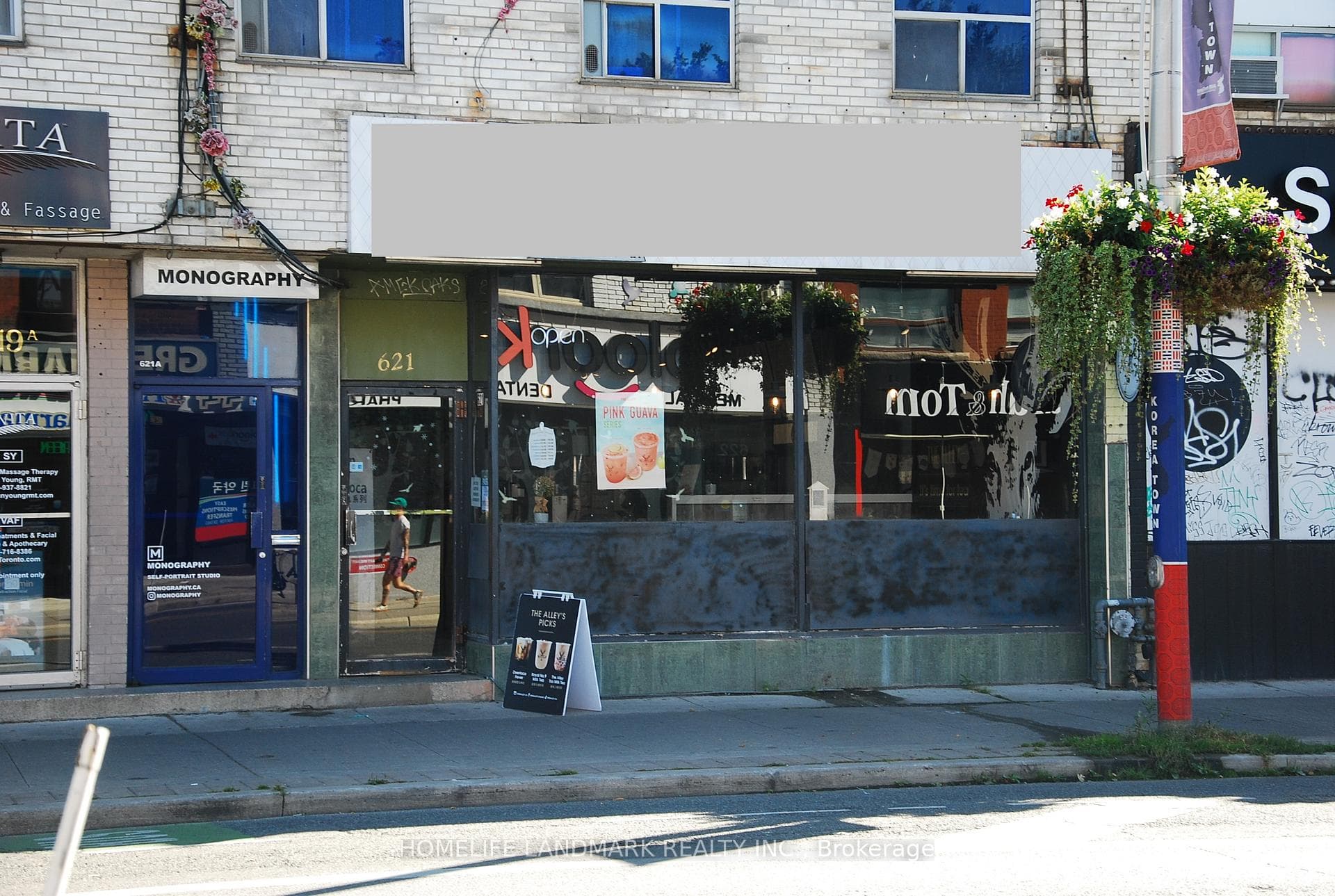 621 Bloor Street, Downtown Toronto / Waterfront, ON M6G 1K8 - Photo 1