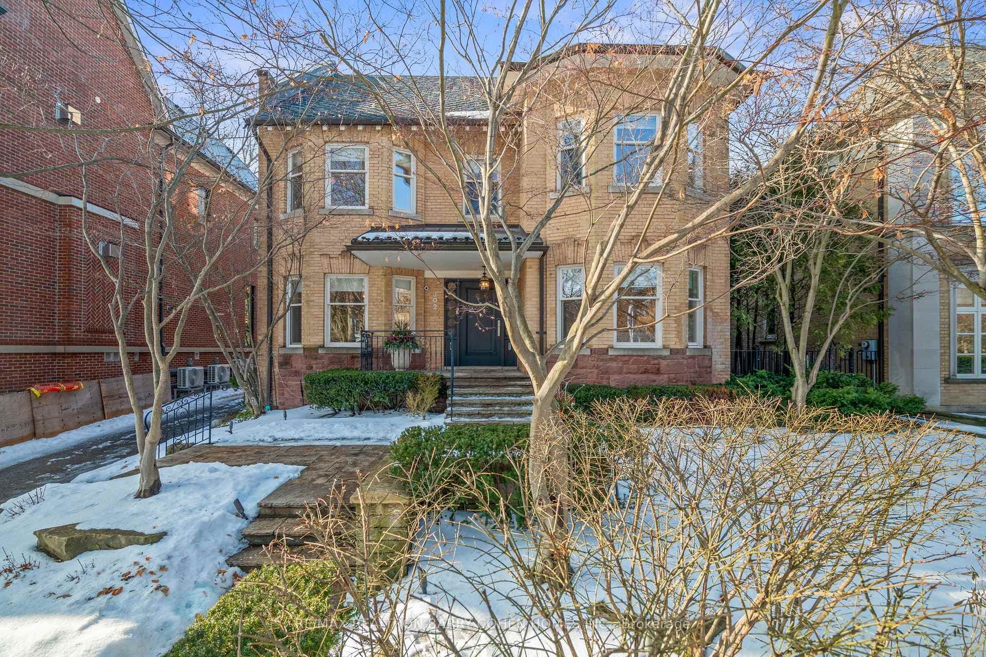 302 Russell Hill Road, Annex / Yorkville / Summerhill, ON M4V 2T6 - Photo 1