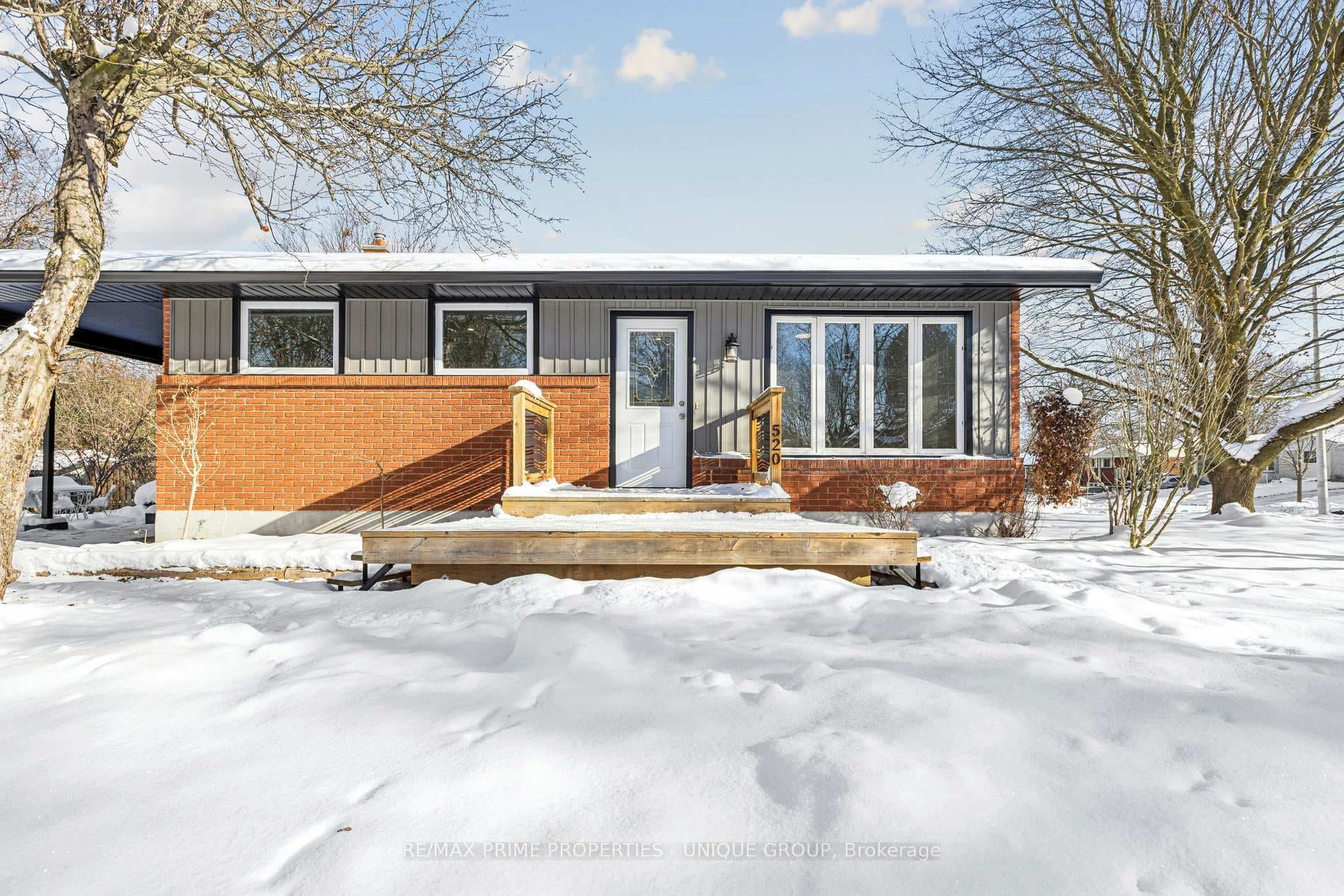 520 Teakwood Drive, Waterloo