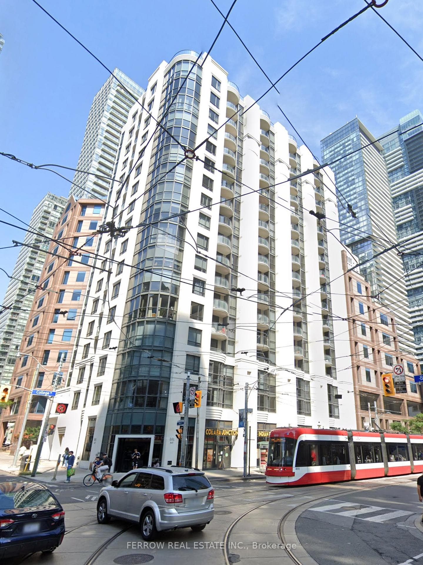 801 Bay Street Unit 1205, Downtown Toronto / Waterfront, ON M5S 1Y9 - Photo 1