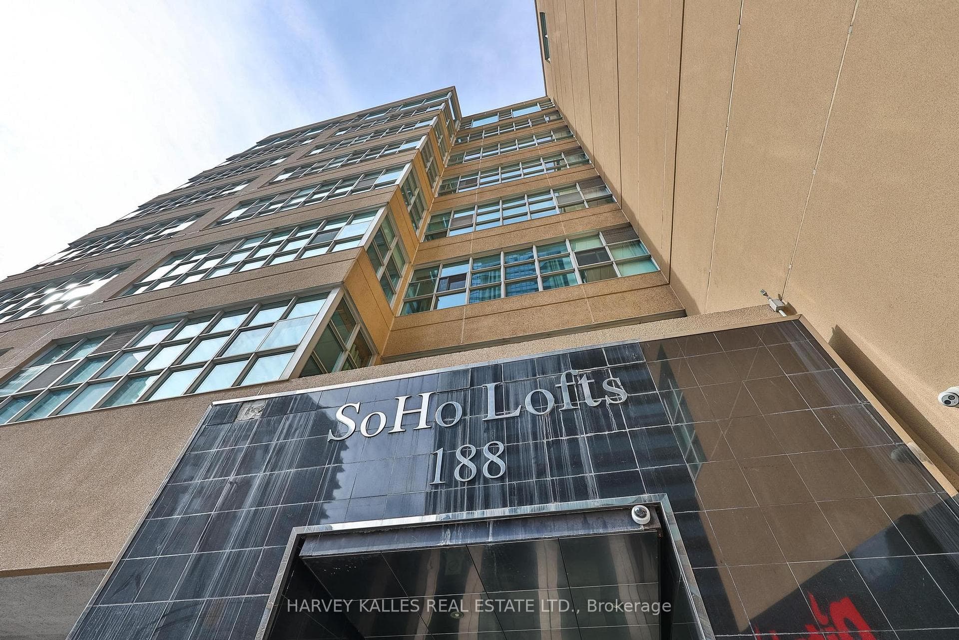 188 Eglinton Avenue Unit 412, Leaside / Davisville, ON M4P 2X7 - Photo 1