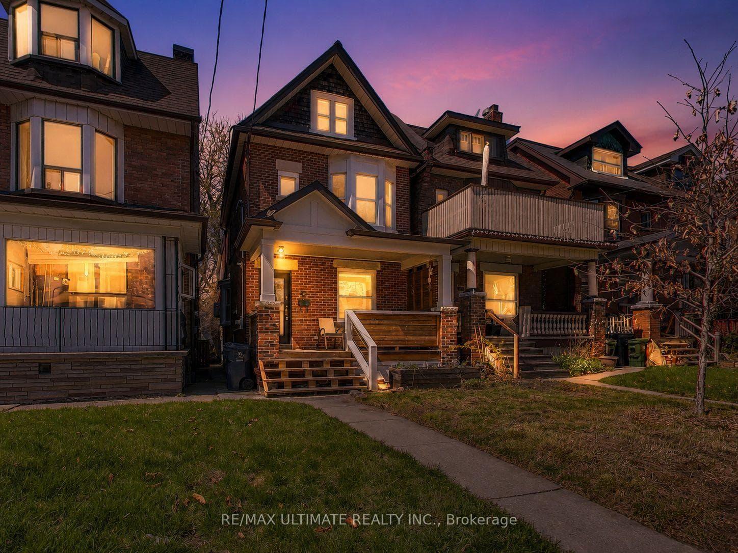24 Pauline Avenue, Bloor West Village / Swansea, ON M6H 3M8 - Photo 1