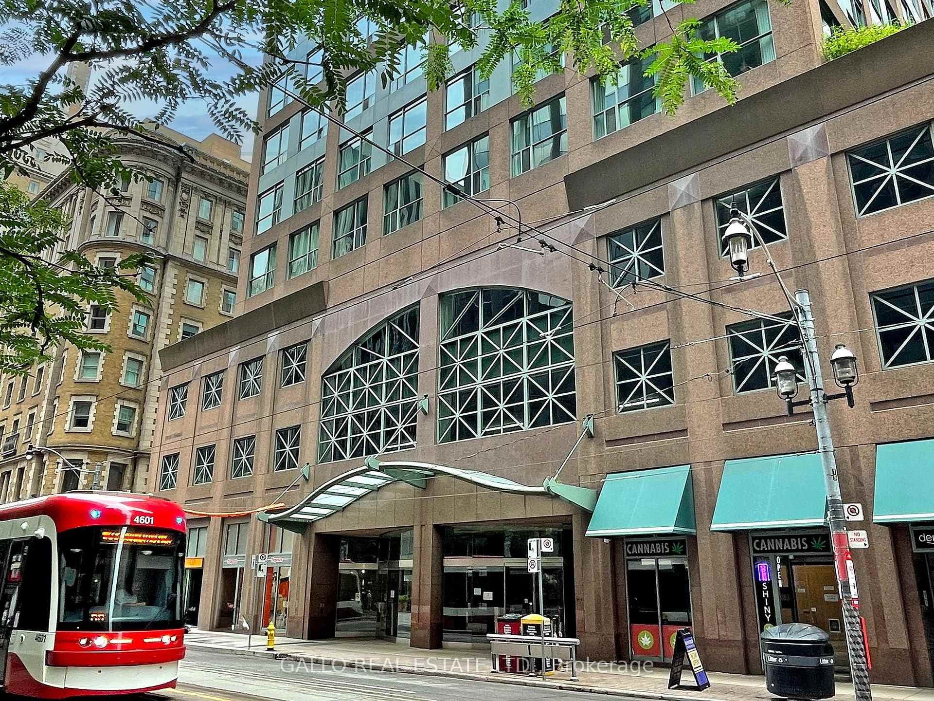 7 King Street Unit 1803, Toronto C08
