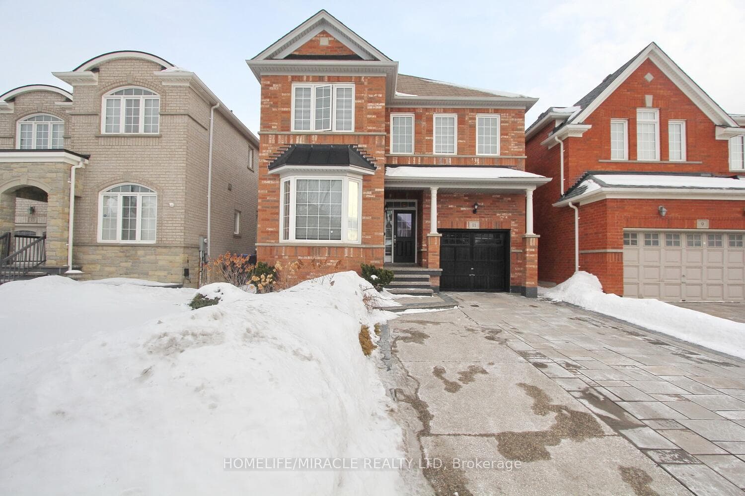 11 Bluffmeadow Street, Brampton, ON L6P 3K3 - Photo 1