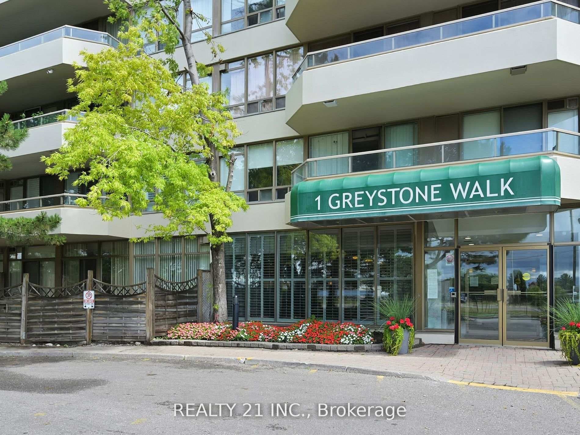 1 Greystone Walk Drive Unit 488, Dorset Park / Kennedy Park, ON M1K 5J3 - Photo 1